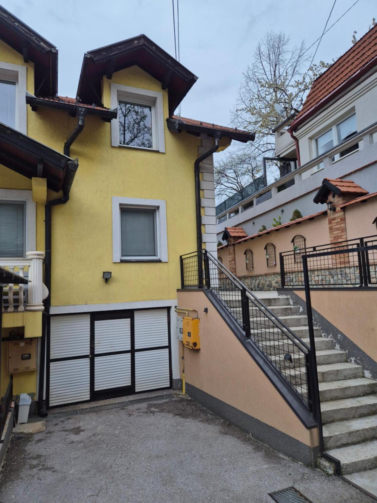 Apartment Stan Na Dan